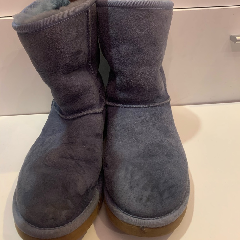 BLUE UGG BOOTS